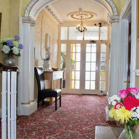 אבריסטוויט Helmsman Guesthouse מראה חיצוני תמונה