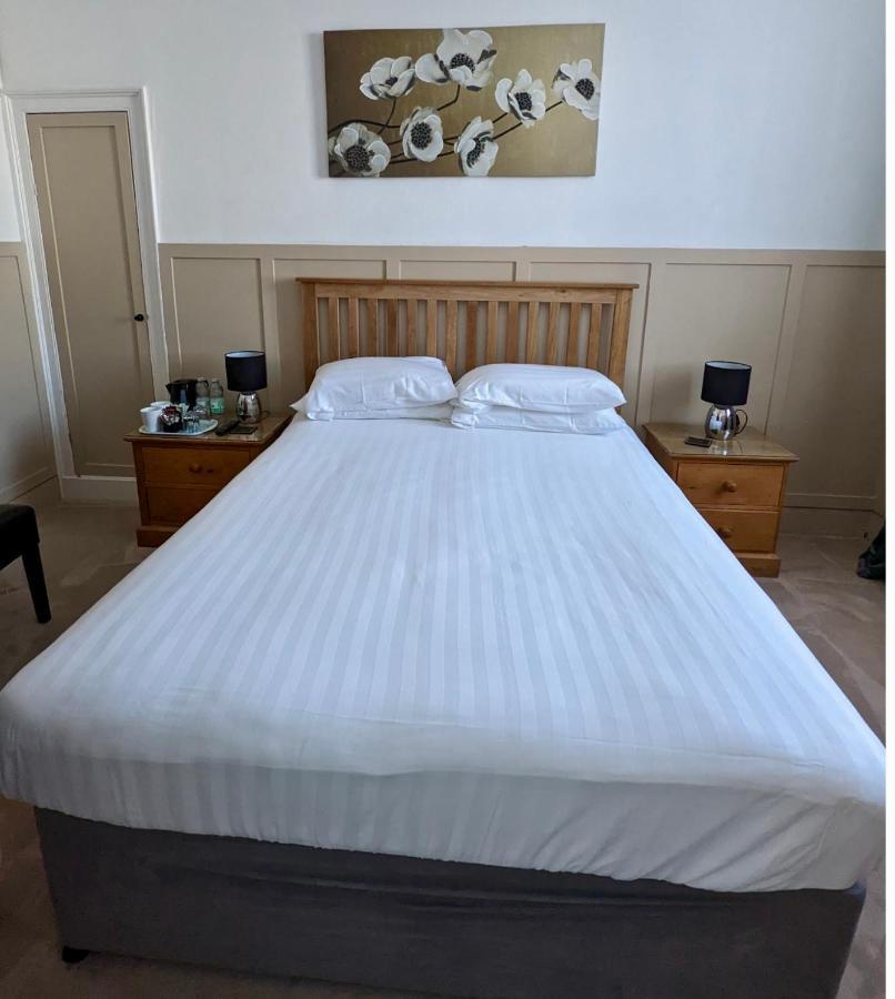 אבריסטוויט Helmsman Guesthouse מראה חיצוני תמונה