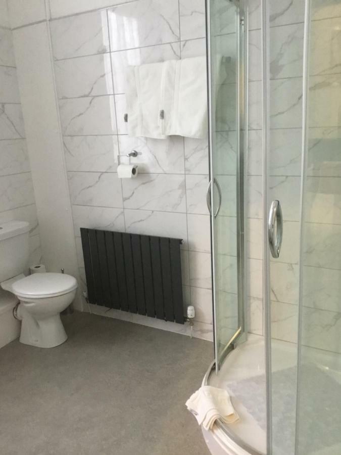 אבריסטוויט Helmsman Guesthouse מראה חיצוני תמונה